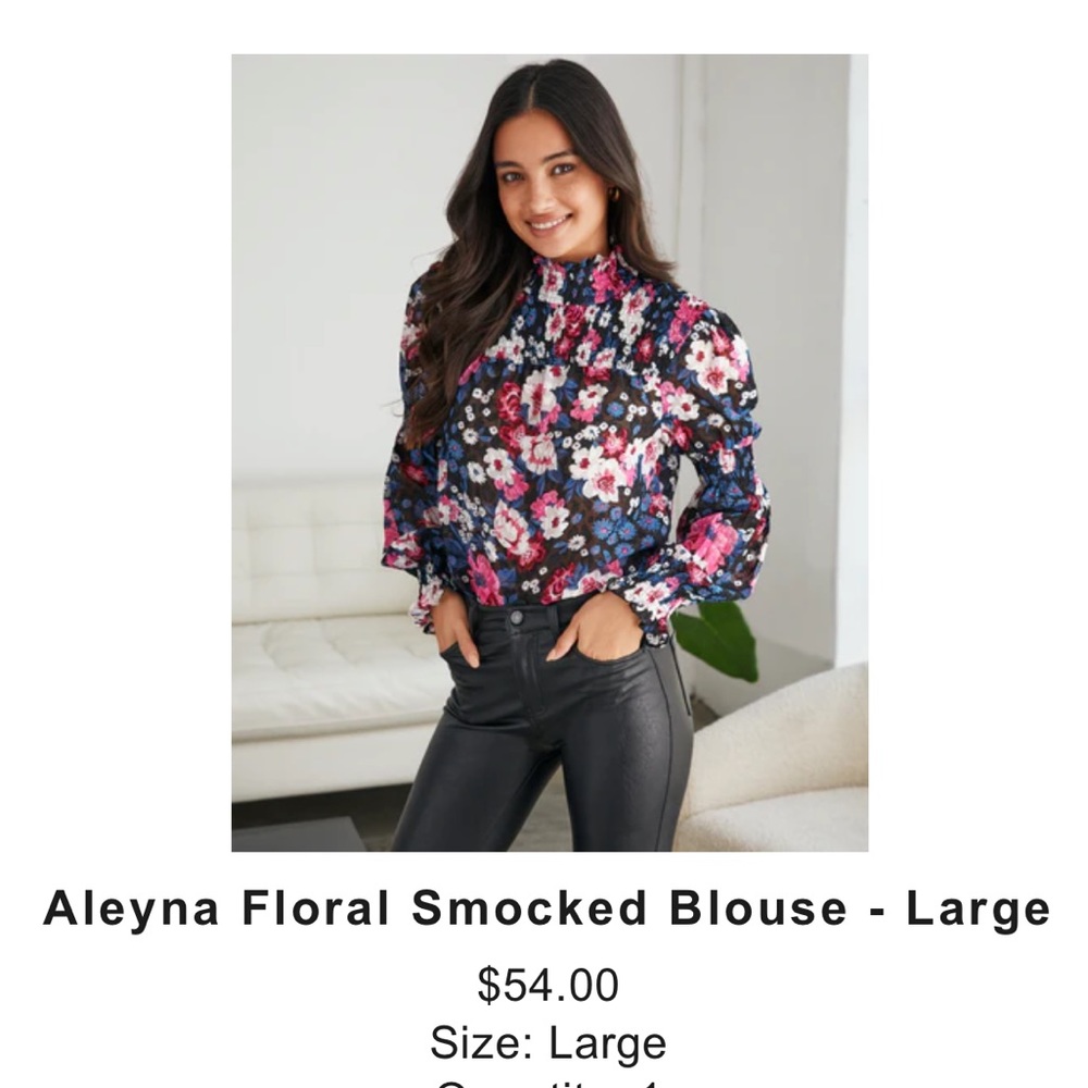 Chic blouse from Vici. Never worn